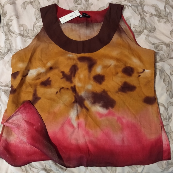 New linen top - Picture 2 of 3